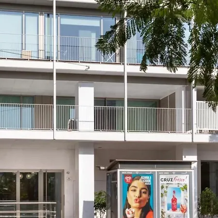 Amazing Central Studio With Balcony & Gym 1 * Lisboa