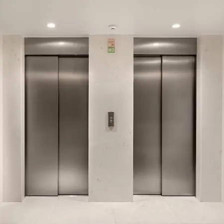 Lejlighed Amazing Central Studio With Balcony & Gym 1