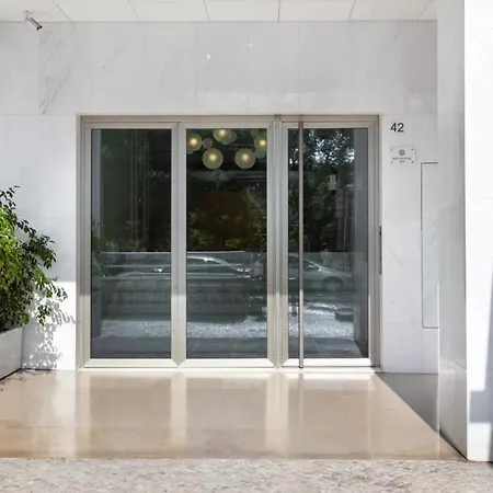 Amazing Central Studio With Balcony & Gym 1 Apartamento Lisboa